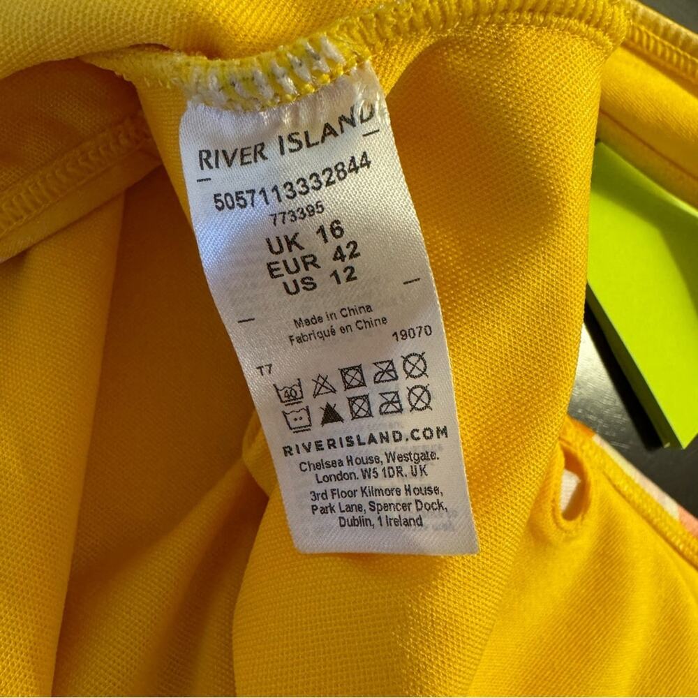 NWOT RIVER ISLAND Scoop-Neck Printed Swimsuit Pull On Style Open Back Size 12 - Picture 9 of 9
